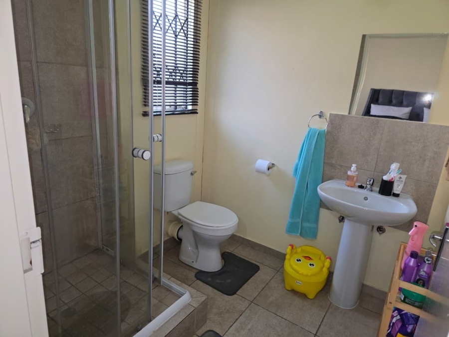 4 Bedroom Property for Sale in Freedom Park North West